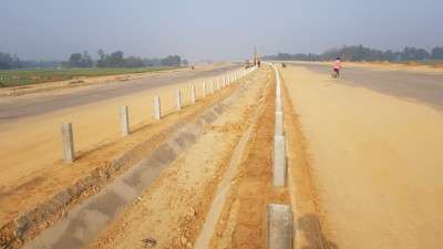 View Photo(s) of Metal Beam Crash Barrier